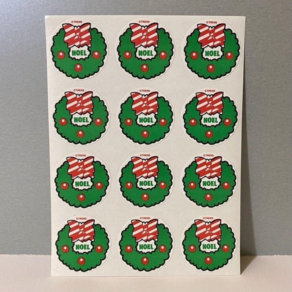 Vintage Trend Noel Wreath Scratch ‘N Sniff Christmas Holiday Stickers - Glossy